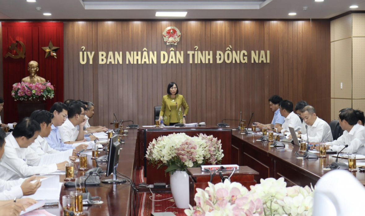 Gấp rút giải quyết vật liệu cho hai dự án trọng điểm Quốc gia