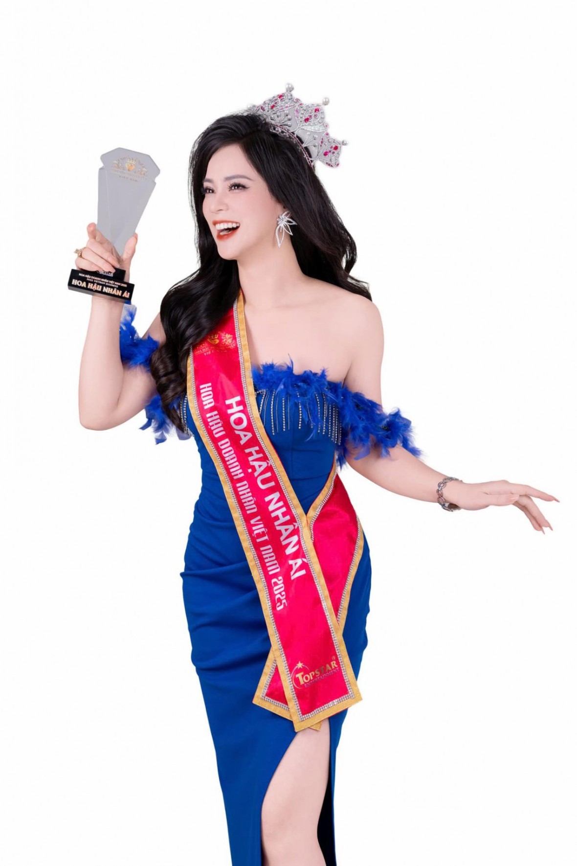 Hoa hậu Nhân ái Đào Thị Ngân chia sẻ về kế hoạch thực hiện dự án nhân ái “Vòng tay yêu thương”