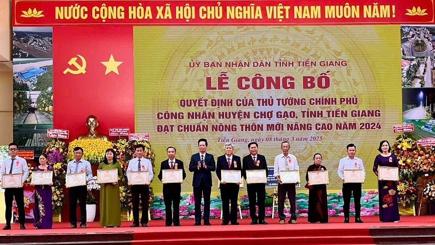 Tiền Giang: Huyện Chợ Gạo đạt chuẩn Huyện Nông thôn mới nâng cao