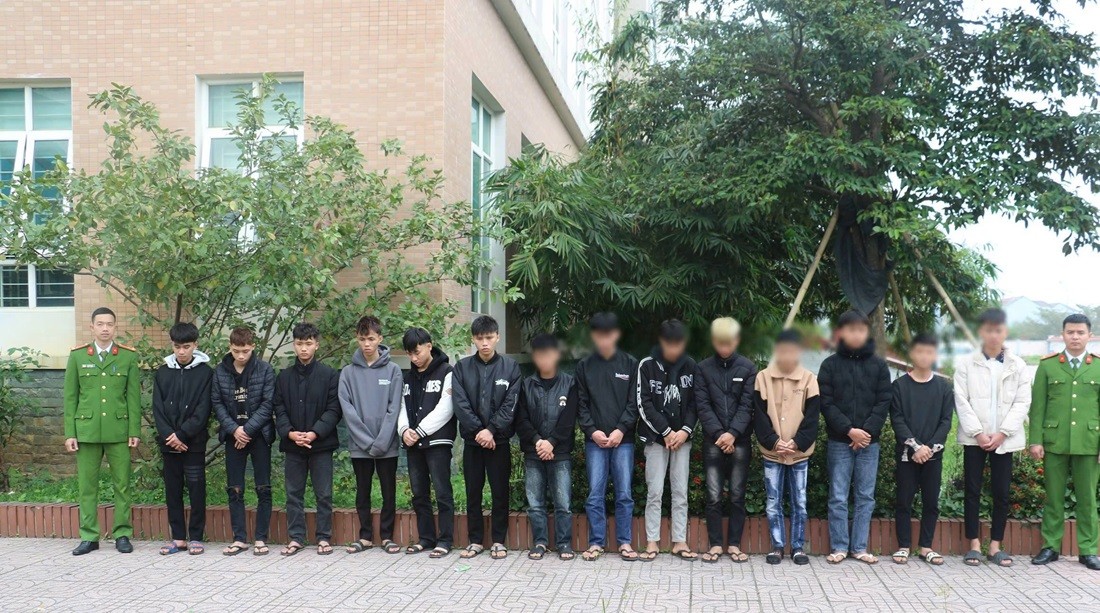 Nhóm thanh thiếu niên hỗn chiến, gây mất an ninh trật tự- Ảnh Công an Nghệ An.