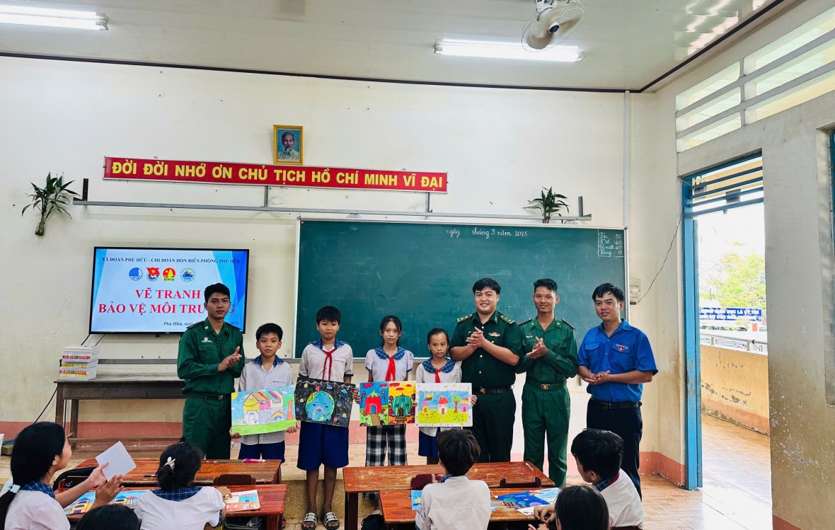 Tuổi trẻ BĐBP An Giang sôi nổi với “Tháng Thanh niên”, “Tháng Ba biên giới”