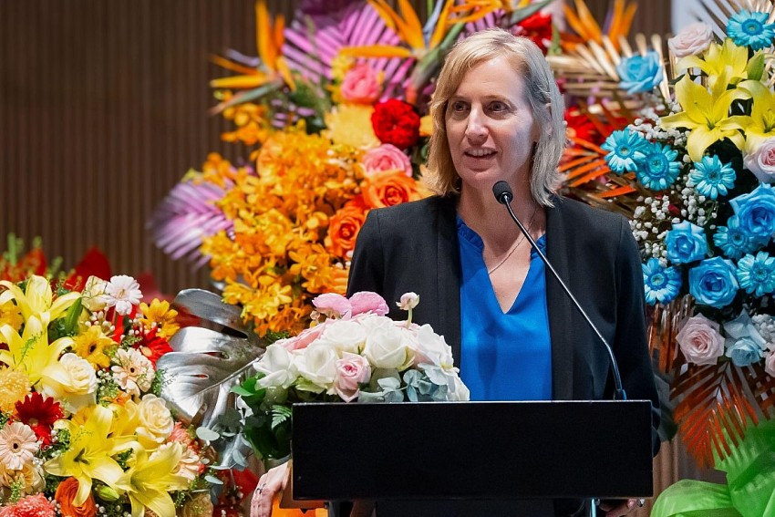 VNVC và Pfizer ký kết hợp tác chia sẻ kiến thức sản xuất vắc xin tại Việt Nam VNVC và Pfizer ký kết hợp tác chia sẻ kiến thức sản xuất vắc xin tại Việt Nam