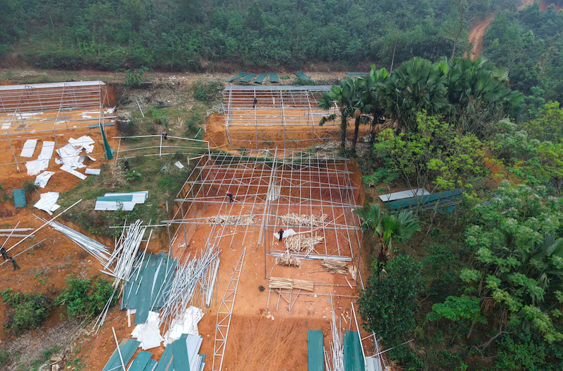 Sau khi Giám đốc Công an tỉnh Phú Thọ đi kiểm tra, nhiều công trình thần tốc tự tháo dỡ trong phạm vi GPMB đường dây 500 KV