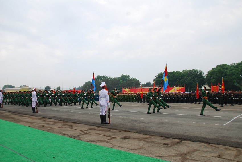 Khối chiến sỹ Giải phóng quân.