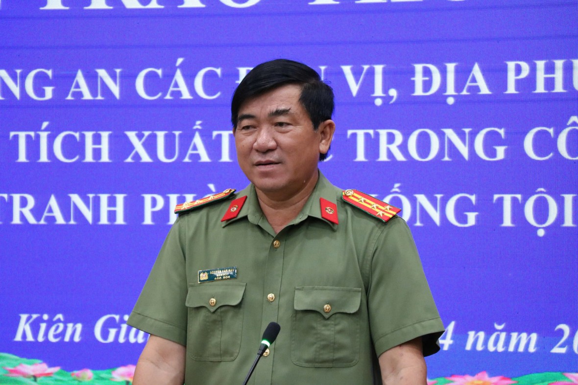 Công an tỉnh Kiên Giang khen thưởng các đơn vị triệt phá các chuyên án lớn