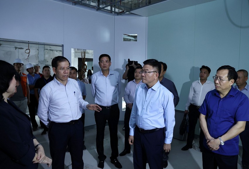 Cần huy động thêm nhân lực thi công cơ sở 2 Bệnh viện Bạch Mai và Việt Đức