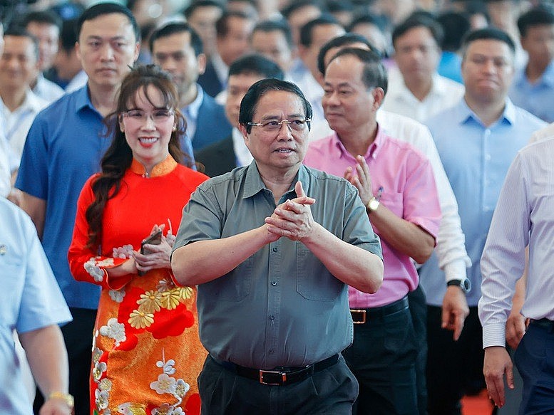 Thủ tướng nêu 6 bài học kinh nghiệm lớn trong việc thực hiện các mục tiêu phát triển kinh tế - xã hội