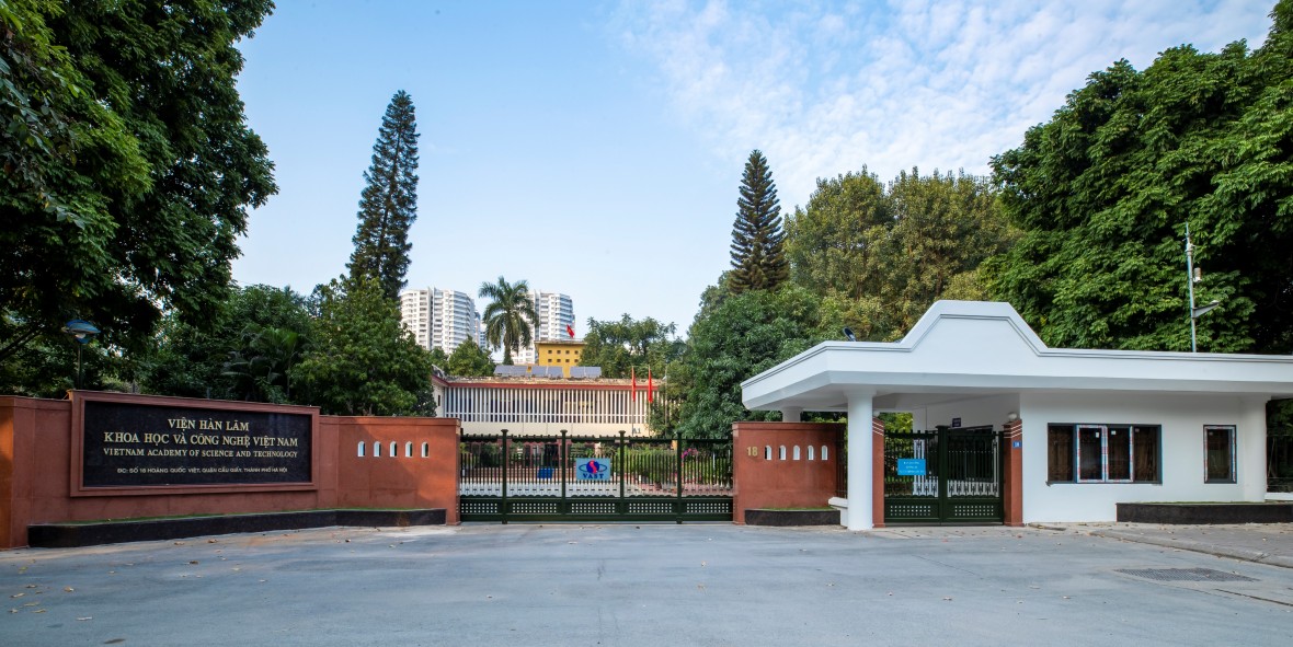 Đưa Viện Hàn lâm Khoa học và Công nghệ Việt Nam trở thành trung tâm khoa học, công nghệ hàng đầu tại Việt Nam Đưa Viện Hàn lâm Khoa học và Công nghệ Việt Nam trở thành trung tâm khoa học, công nghệ hàng đầu tại Việt Nam