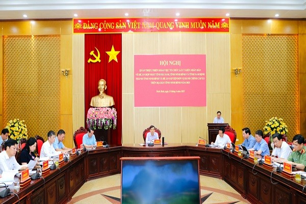 Ninh Bình họp bàn về Đề án hợp nhất 3 tỉnh