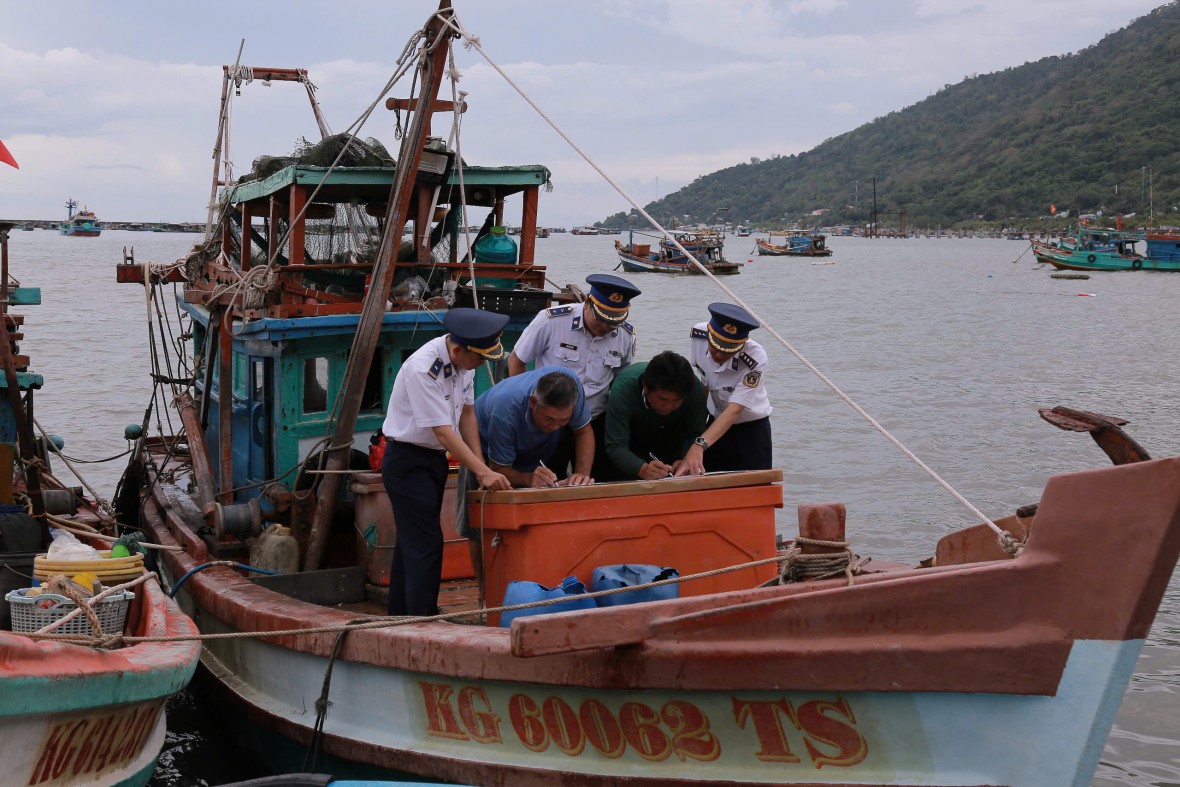 Nâng cao nhận thức pháp luật cho ngư dân huyện đảo Kiên Hải - Kiên Giang Nâng cao nhận thức pháp luật cho ngư dân huyện đảo Kiên Hải - Kiên Giang