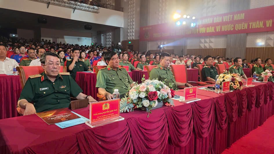 Kiên Giang: Khai mạc Hội diễn nghệ thuật quần chúng Công an nhân dân khu vực 4