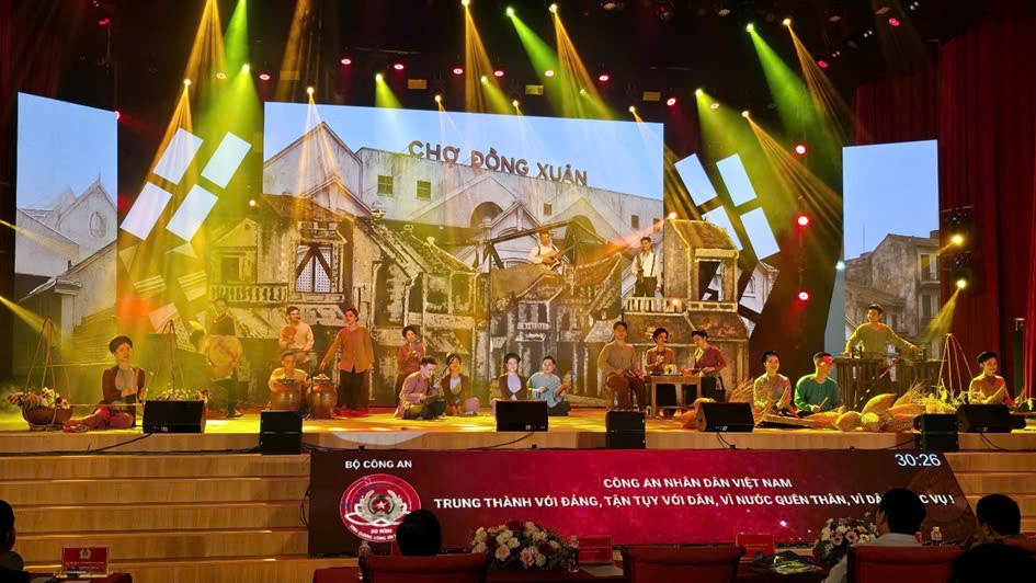 Kiên Giang: Khai mạc Hội diễn nghệ thuật quần chúng Công an nhân dân khu vực 4