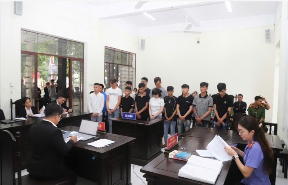 Đắk Lắk: Cảnh sát giao thông kịp thời ngăn chặn 70 quái xế chuẩn bị đua xe