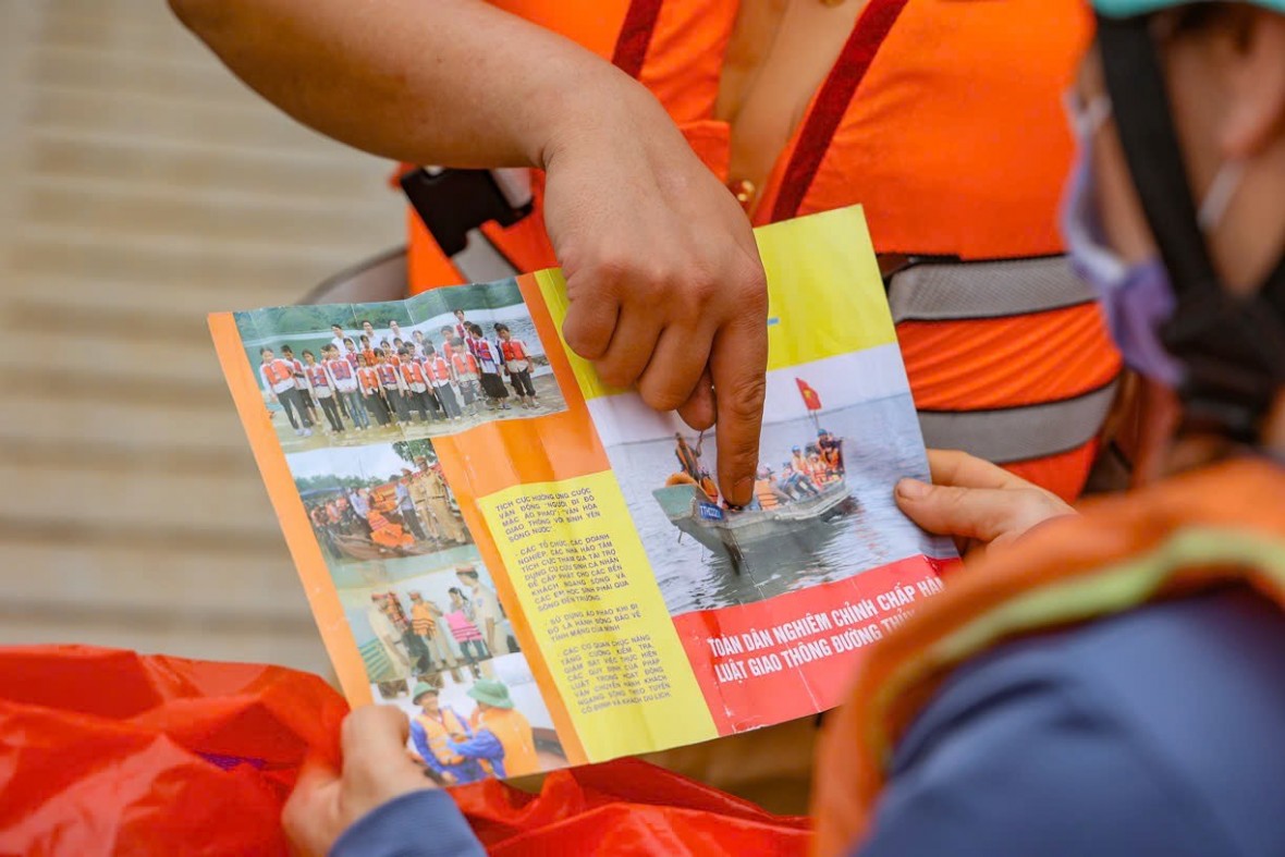 Hà Nội: Xử lý nhiều trường hợp vi phạm khi tham gia giao thông đường thuỷ