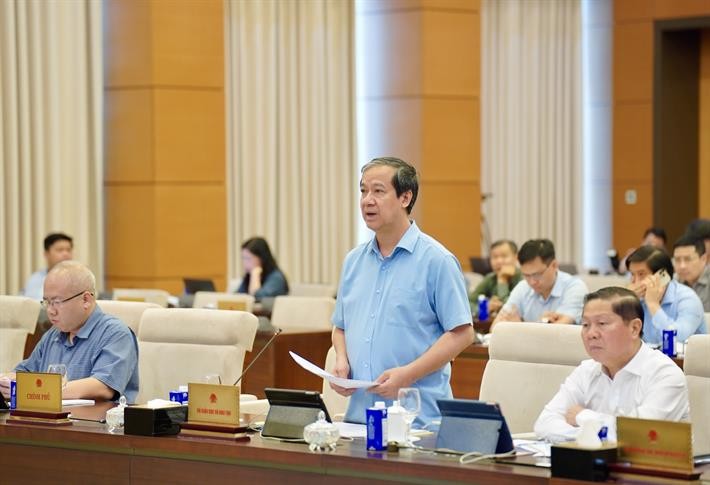 Chính phủ đề xuất bổ sung đối tượng được miễn, hỗ trợ học phí