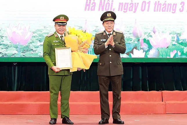 Đề nghị miễn nhiệm 6 Uỷ viên UBND TP Hà Nội