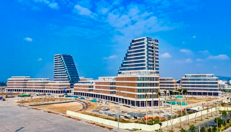 Trung tâm Chính trị - Hành chính TP Hải Phòng đang được xây dựng tại Khu đô thị mới Bắc sông Cấm thuộc thành phố Thủy Nguyên. Trung tâm Chính trị - Hành chính TP Hải Phòng đang được xây dựng tại Khu đô thị mới Bắc sông Cấm thuộc thành phố Thủy Nguyên.