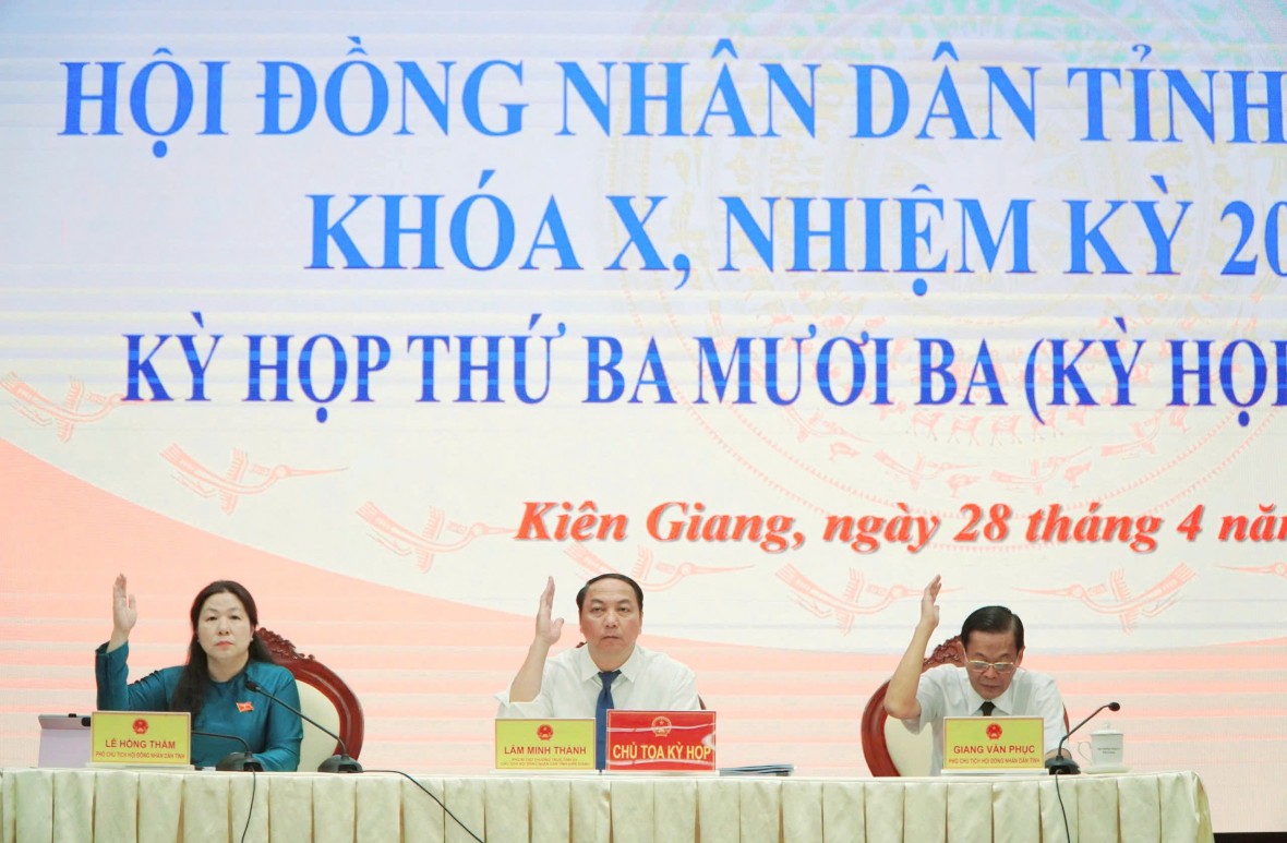 Thống nhất chủ trương hợp nhất hai tỉnh An Giang và Kiên Giang Thống nhất chủ trương hợp nhất hai tỉnh An Giang và Kiên Giang