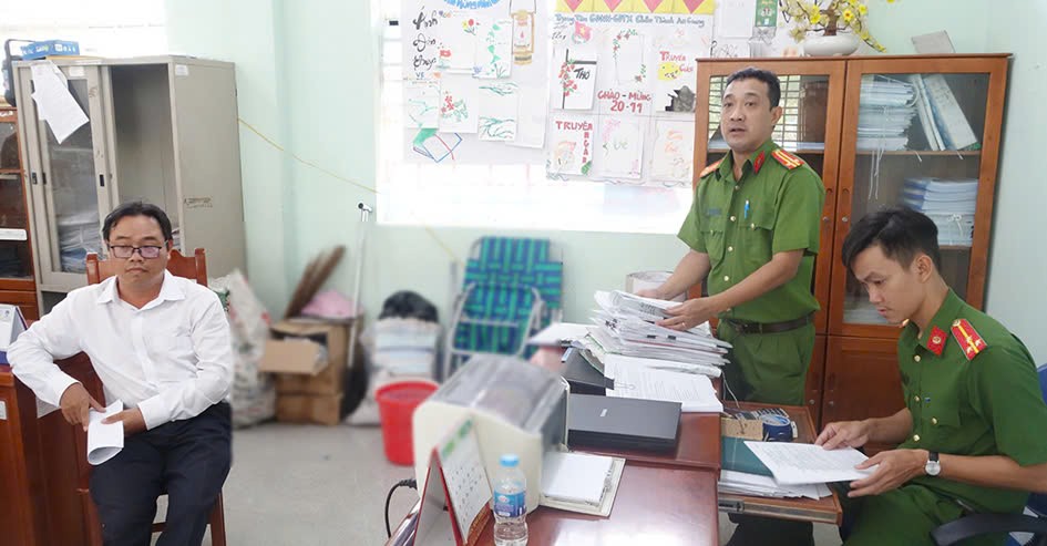 An Giang: Bắt tạm giam nguyên Giám đốc Trung tâm Giáo dục nghề nghiệp - Giáo dục thường xuyên huyện Châu Thành