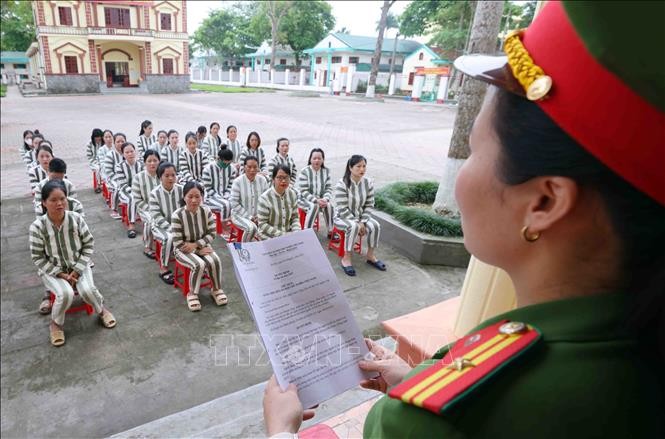 Đặc xá – mở ra “cuộc đời mới” cho người lầm lỗi