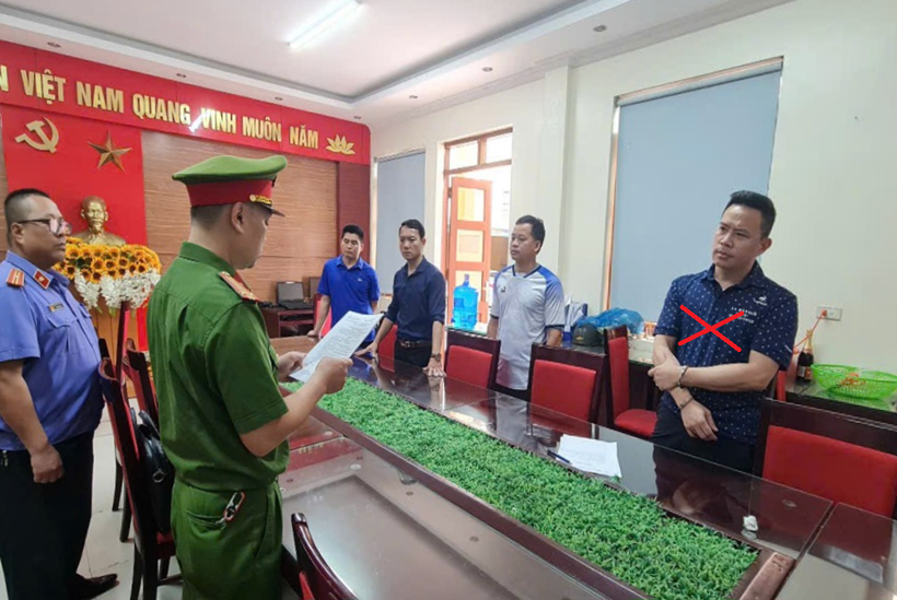 Bắt đối tượng lừa đảo ”chạy việc” chiếm đoạt 240 triệu đồng Bắt đối tượng lừa đảo ”chạy việc” chiếm đoạt 240 triệu đồng