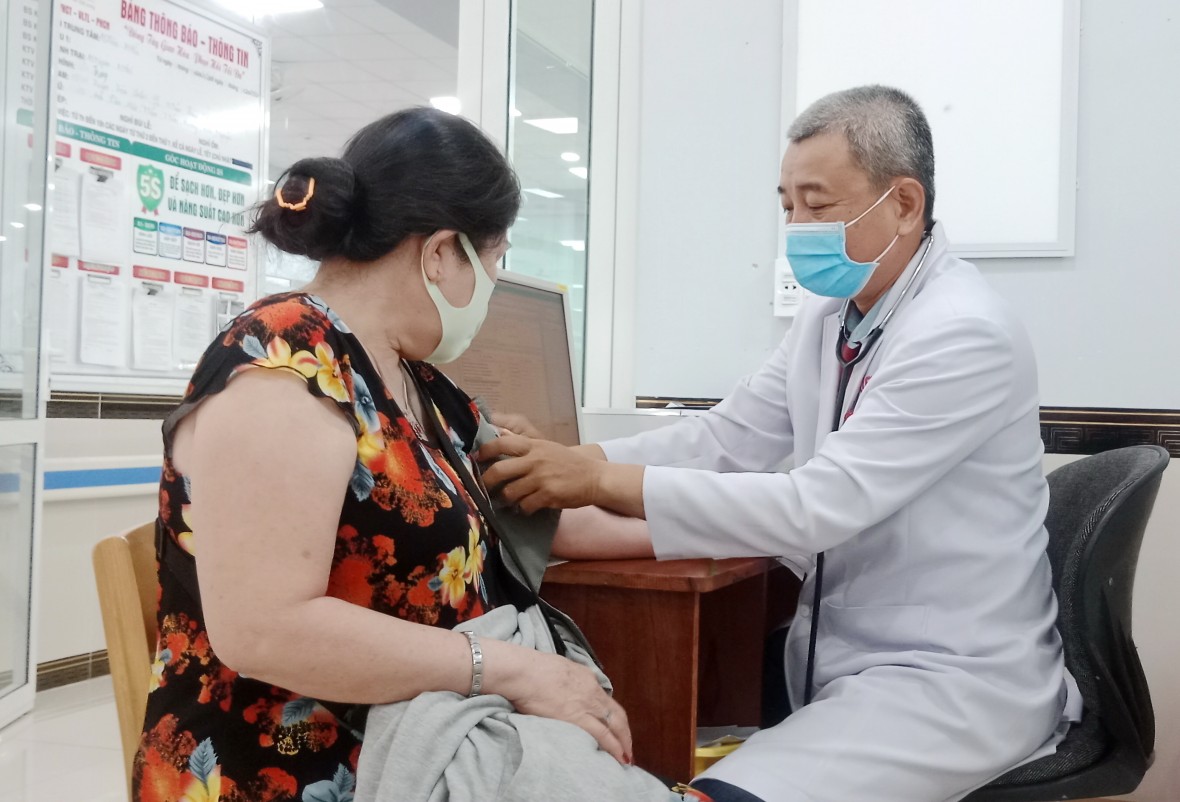 Y học Cổ truyền kết hợp y học hiện đại điều trị bệnh hiệu quả