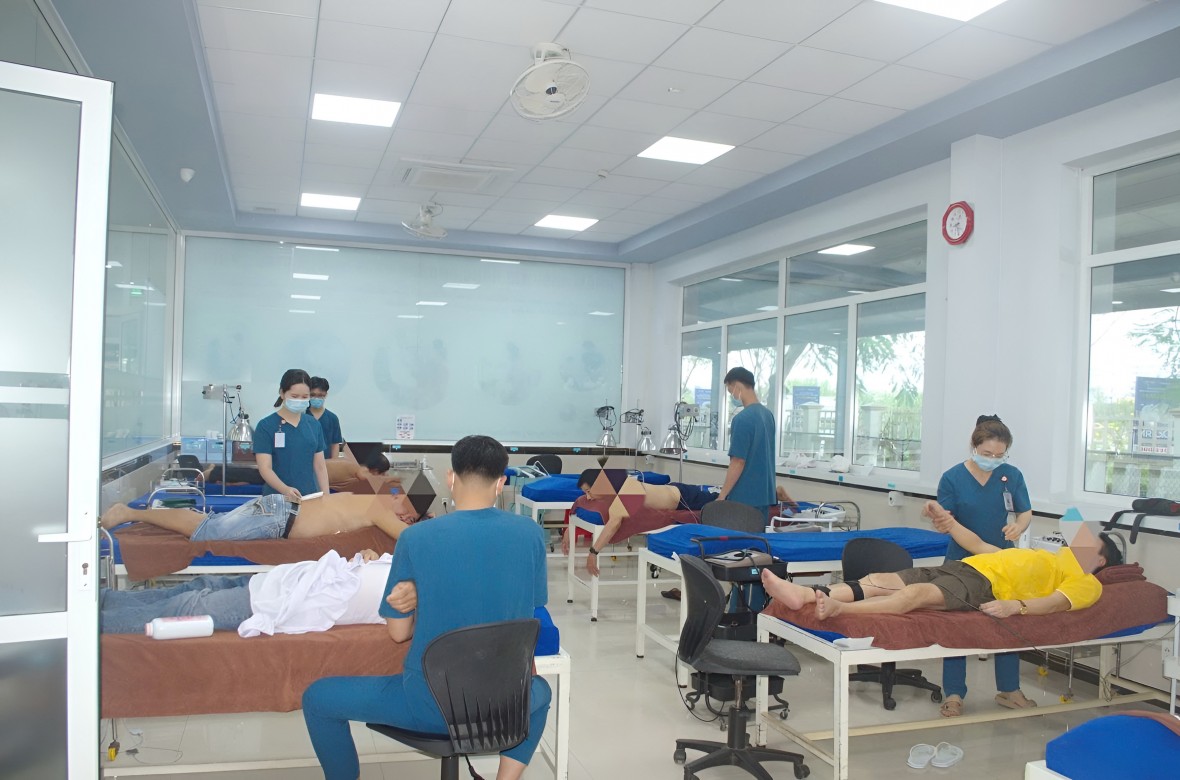 Y học Cổ truyền kết hợp y học hiện đại điều trị bệnh hiệu quả