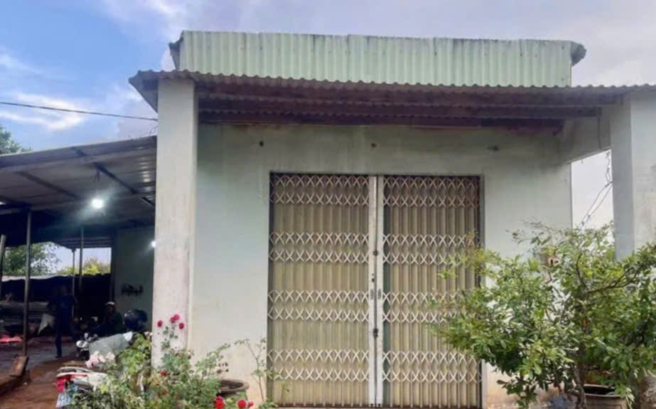 Bàng hoàng phát hiện mẹ và 2 con gái nhỏ tử vong trong căn nhà khoá trái cửa ở Gia Lai