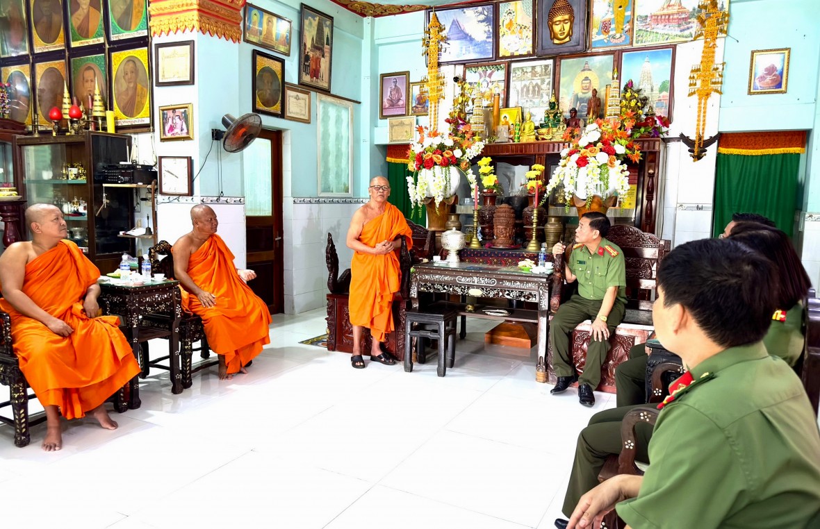 Chuyện về những nhà sư “giữ lửa” văn hóa Khmer tại Bạc Liêu