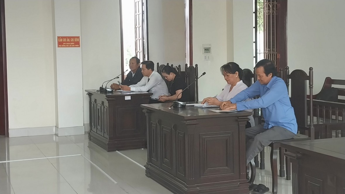 Tiếp vụ “Đòi lại tài sản” ở Thành phố Hồng Ngự, Đồng Tháp:​​​​​​​ Bị đơn đề nghị kháng nghị giám đốc thẩm