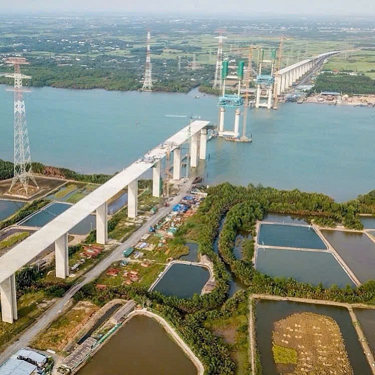 Công trình cầu Phước Khánh trên cao tốc Bến Lức - Long Thành tái khởi động sau nhiều năm đình trệ Công trình cầu Phước Khánh trên cao tốc Bến Lức - Long Thành tái khởi động sau nhiều năm đình trệ