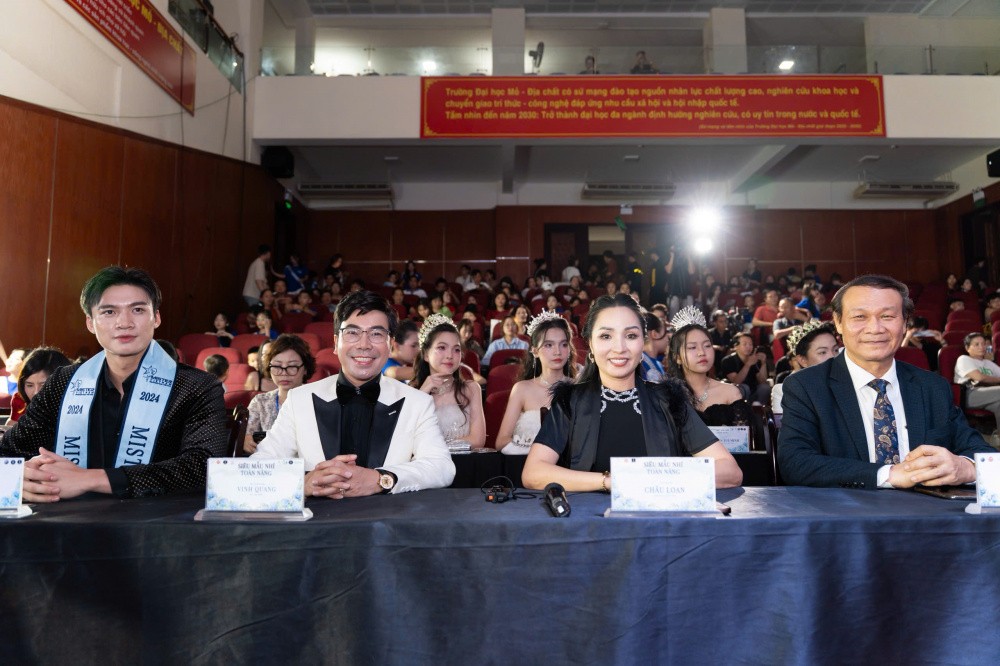 Chung kết Siêu mẫu nhí Toàn năng 2025: Tỏa sáng tài năng nhí, vinh danh Quán quân Nguyễn Huỳnh Yến Trang Chung kết Siêu mẫu nhí Toàn năng 2025: Tỏa sáng tài năng nhí, vinh danh Quán quân Nguyễn Huỳnh Yến Trang