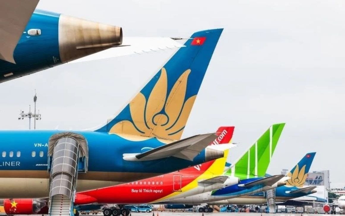 Máy bay của các hãng hàng không Việt Nam tại Sân bay Quốc tế Nội Bài.