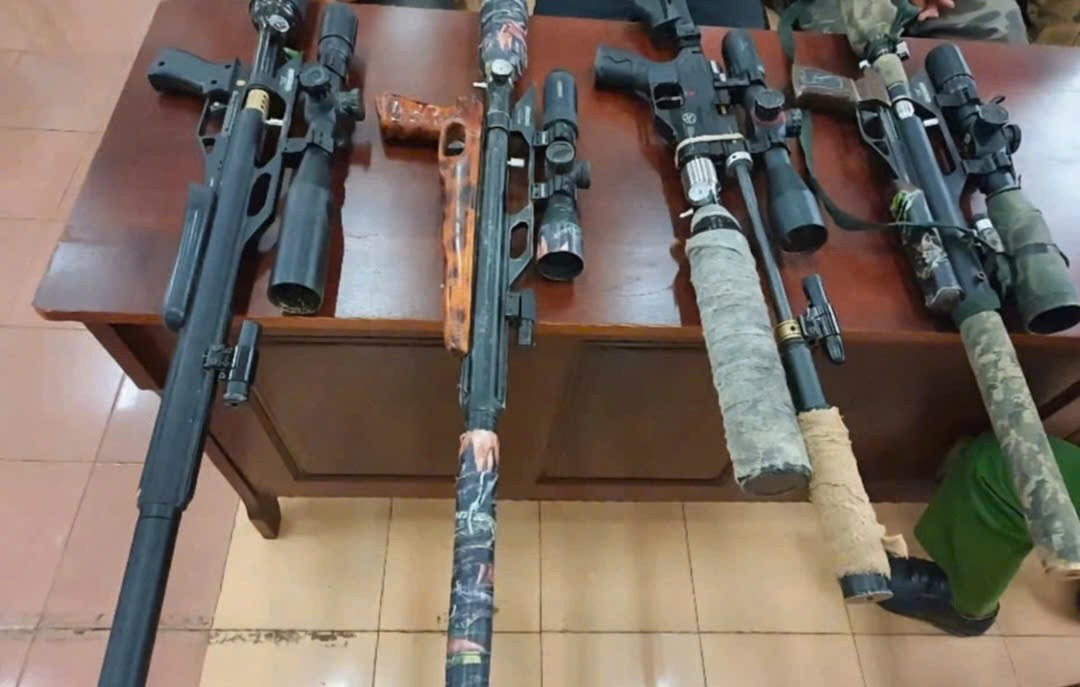 Ngang nhiên mang súng vào khu bảo tồn thiên nhiên ở Đắk Lắk bắn chết 5 con khỉ