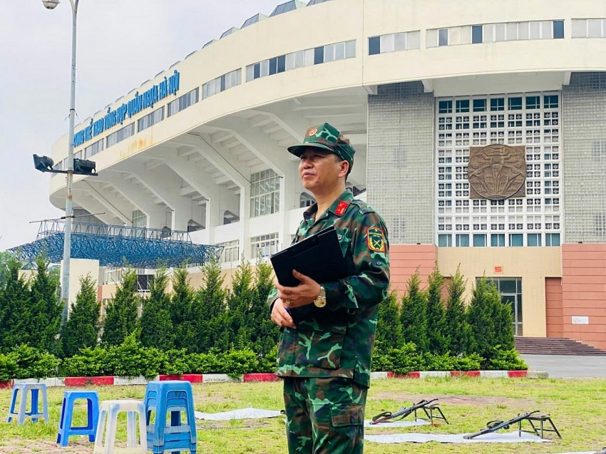 Chỉ huy Ban CHQS quận Ba Đình.