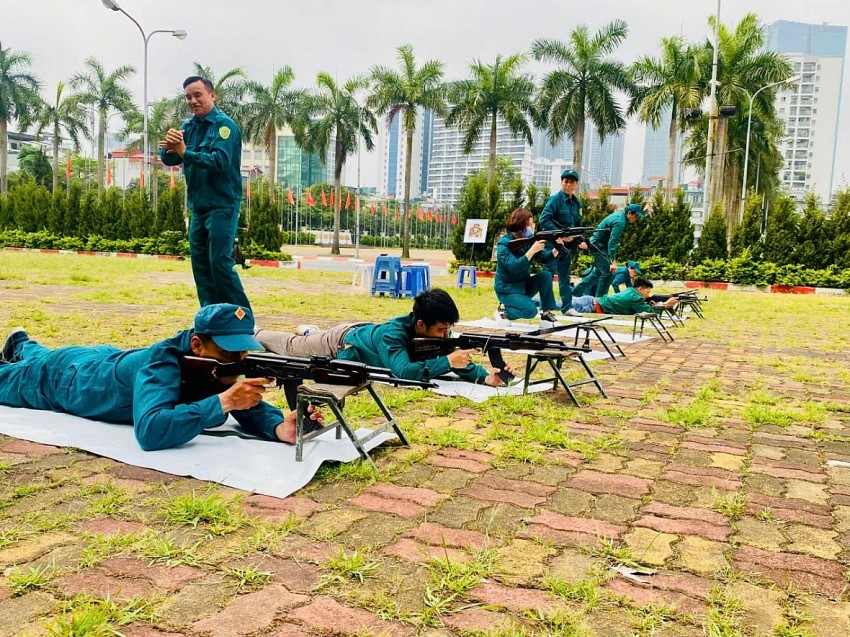 Cán bộ, viên chức Bộ Tư pháp tham gia huấn luyện tự vệ năm 2025