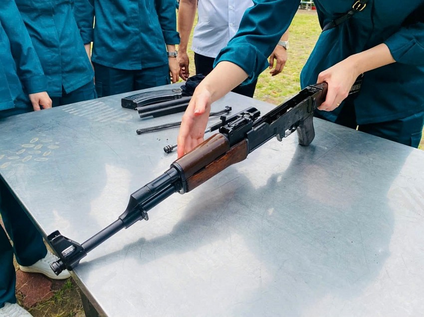 Cán bộ, viên chức Bộ Tư pháp tham gia huấn luyện tự vệ năm 2025