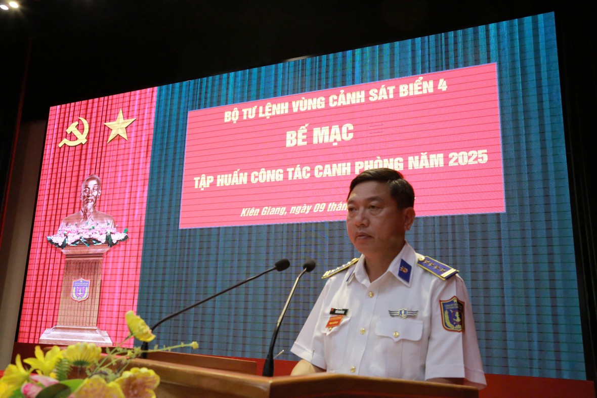 Bộ Tư lệnh Vùng Cảnh sát biển 4 hoàn thành khoá tập huấn đóng quân canh phòng năm 2025 Bộ Tư lệnh Vùng Cảnh sát biển 4 hoàn thành khoá tập huấn đóng quân canh phòng năm 2025