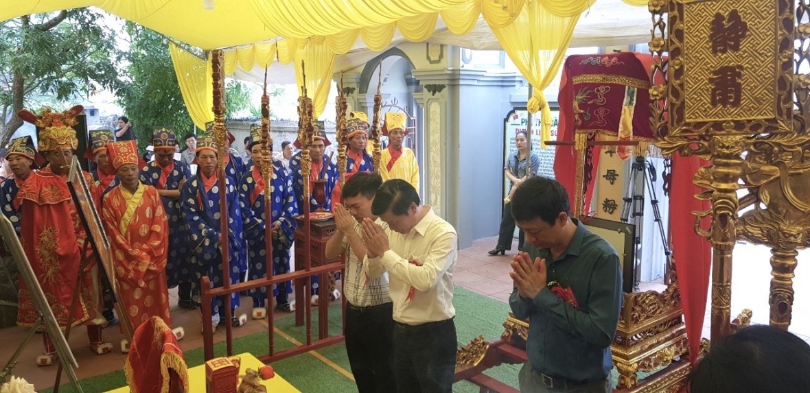 Tôn vinh nghề làm muối truyền thống ở Thái Bình