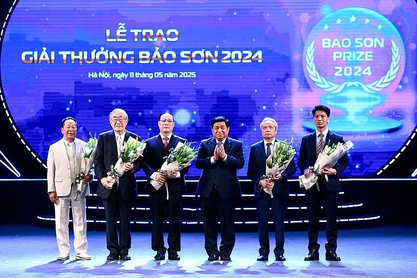 Giải thưởng Bảo Sơn 2024 vinh danh các nhà khoa học xuất sắc