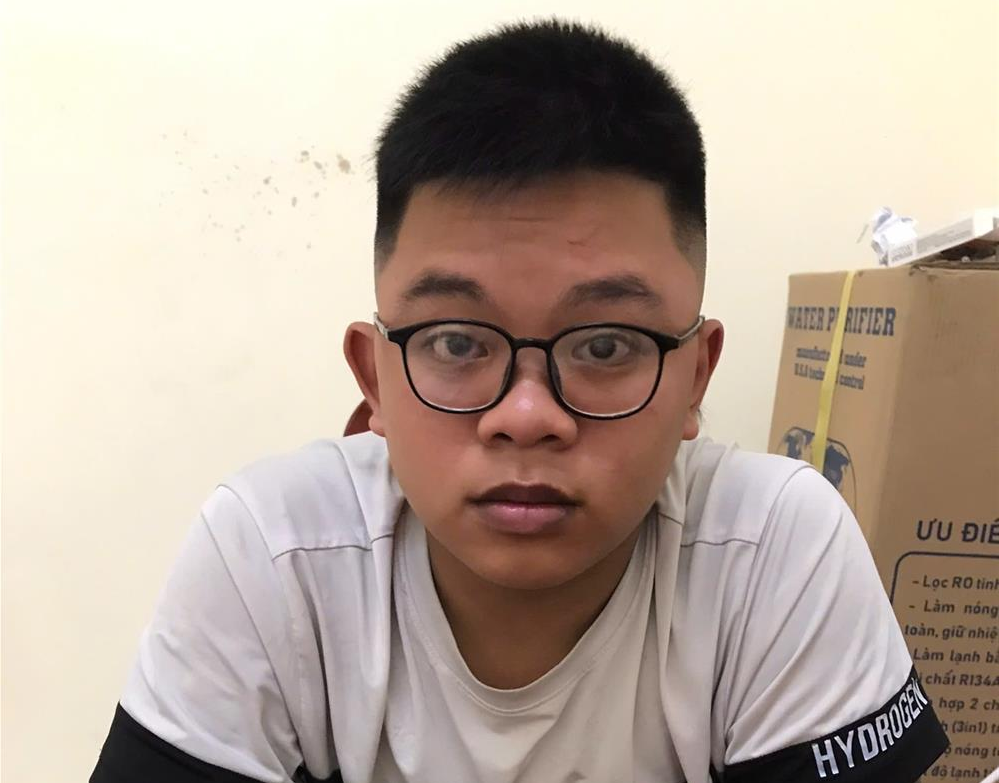 Khởi tố, bắt tạm giam đối tượng tổ chức cho người khác trốn đi nước ngoài