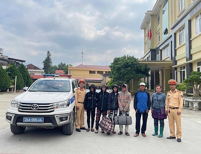 Ngăn chặn kịp thời nhóm học sinh lớp 8 bị dụ dỗ bỏ học đi làm thuê