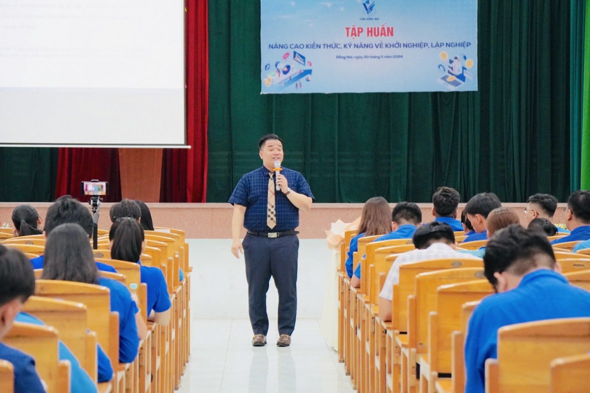 Nghị quyết 57 - “Bà đỡ” cho khởi nghiệp bền vững - (Bài 4): Gỡ vướng pháp lý cho doanh nghiệp nhỏ và vừa