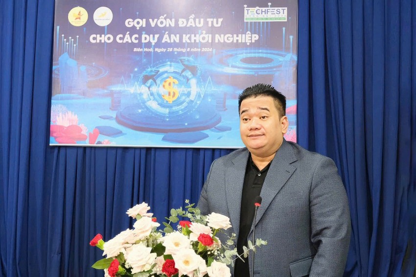 Ông Nguyễn Duy Khương - Phó Chủ tịch Hội Doanh nhân trẻ tỉnh Đồng Nai phát biểu tại chương trình Gọi vốn đầu tư cho các dự án khởi nghiệp.