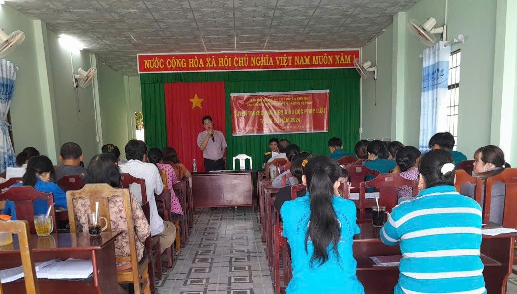 Tuyên truyền pháp luật ở huyện đảo Kiên Hải - Kiên Giang