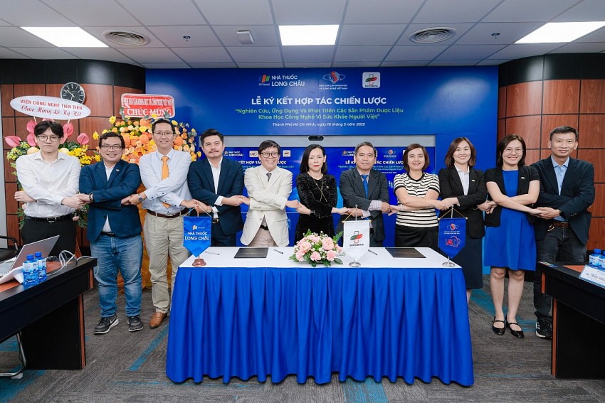 Mối quan hệ hợp tác chiến lược giữa ba đơn vị hứa hẹn mang đến những giải pháp đột phá trong lĩnh vực chăm sóc sức khỏe tại Việt Nam.