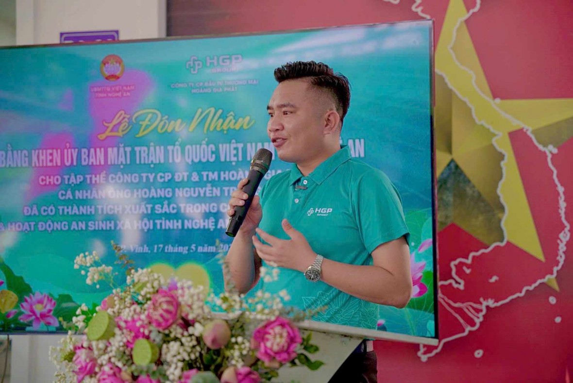 Chủ tịch HĐQT Hoàng Gia Phát Group Hoàng Nguyễn Trọng Dũng. Chủ tịch HĐQT Hoàng Gia Phát Group Hoàng Nguyễn Trọng Dũng.