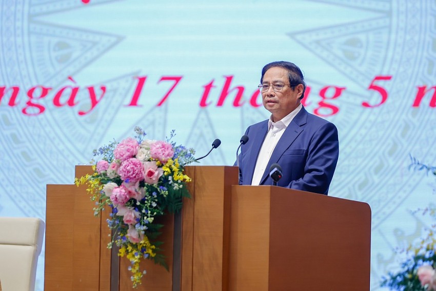 Cắt bỏ các thủ tục hành chính rườm rà, phiền hà, bỏ cơ chế xin cho Cắt bỏ các thủ tục hành chính rườm rà, phiền hà, bỏ cơ chế xin cho