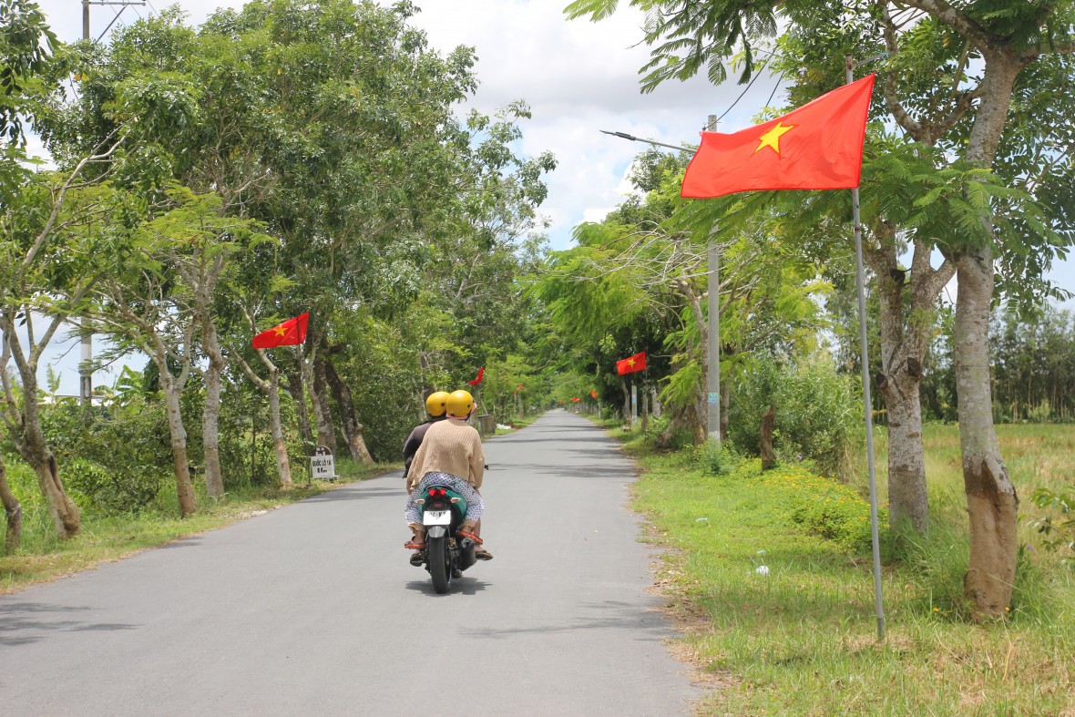 Về Bạc Liêu thăm 