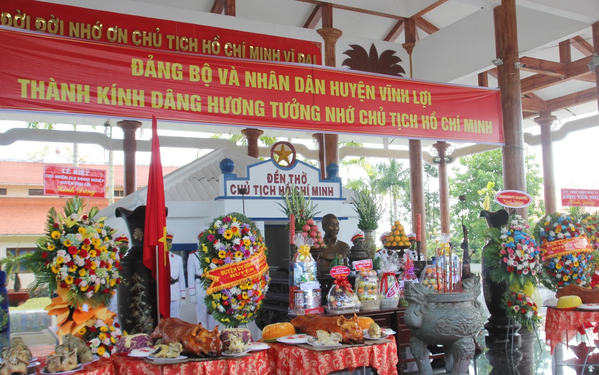 Về Bạc Liêu thăm 